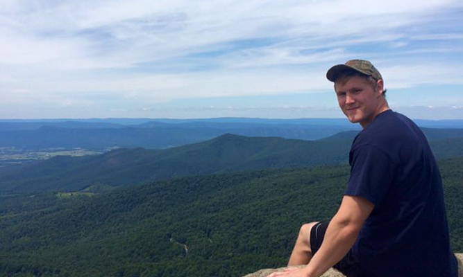 Andrew Murosko '17 Embraces His Experience