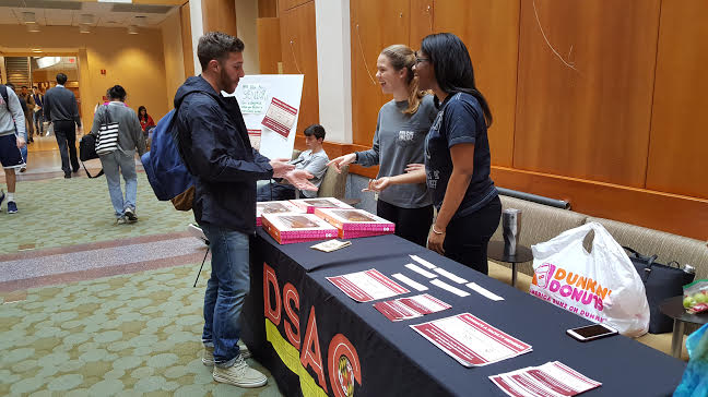 Nominations Open for Faculty Member of Distinction Award