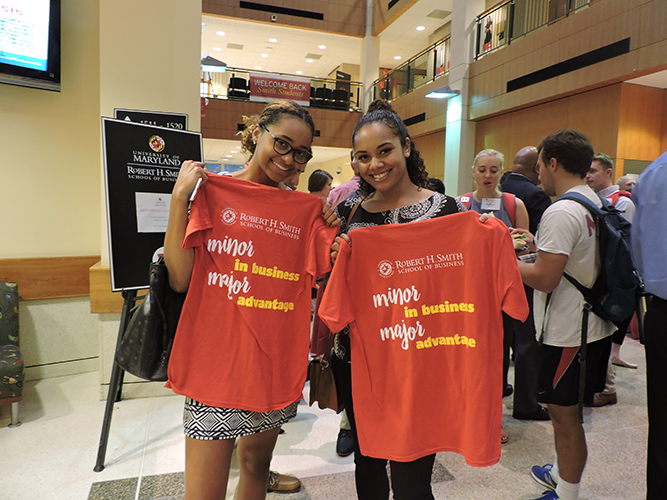 Terps Attend Smith Minors Orientation Night