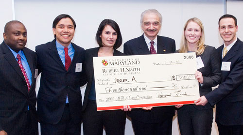 Smith MBAs Put Skills to Test in Annual MBA Case Competition