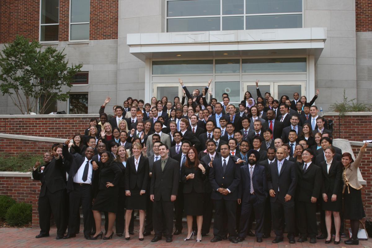 Smith Welcomes Full-time MBA Class of 2009