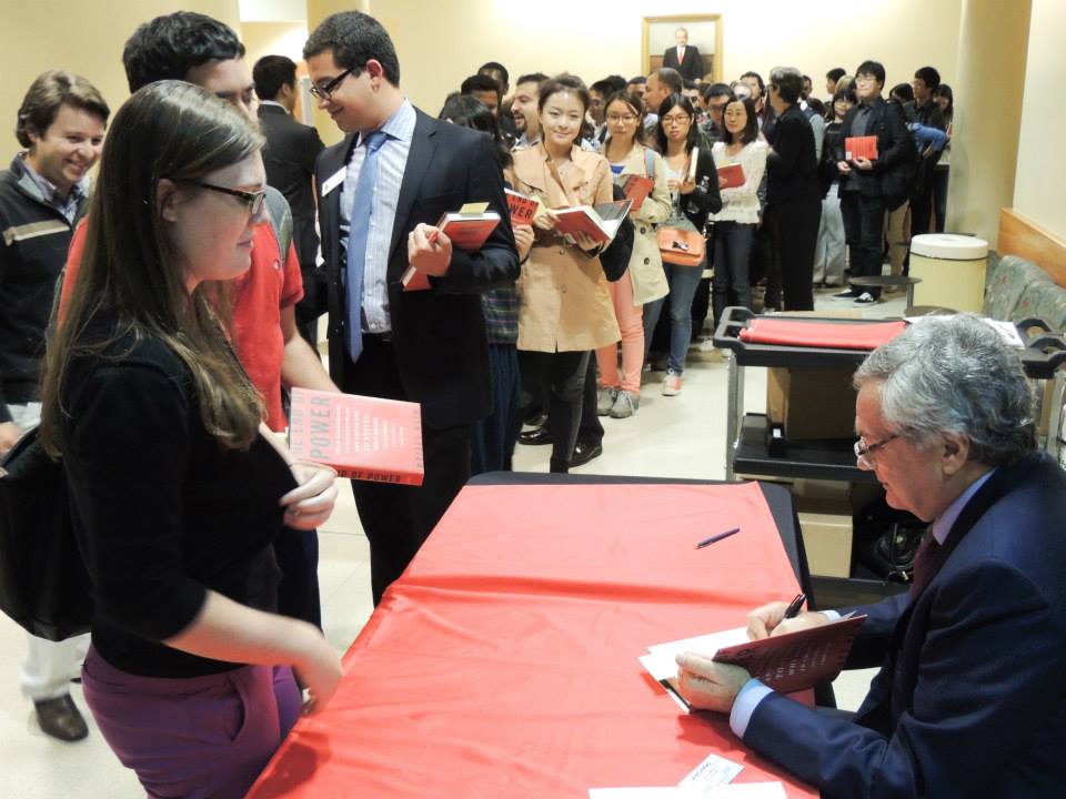 Moises Naim Speaks at Smith School