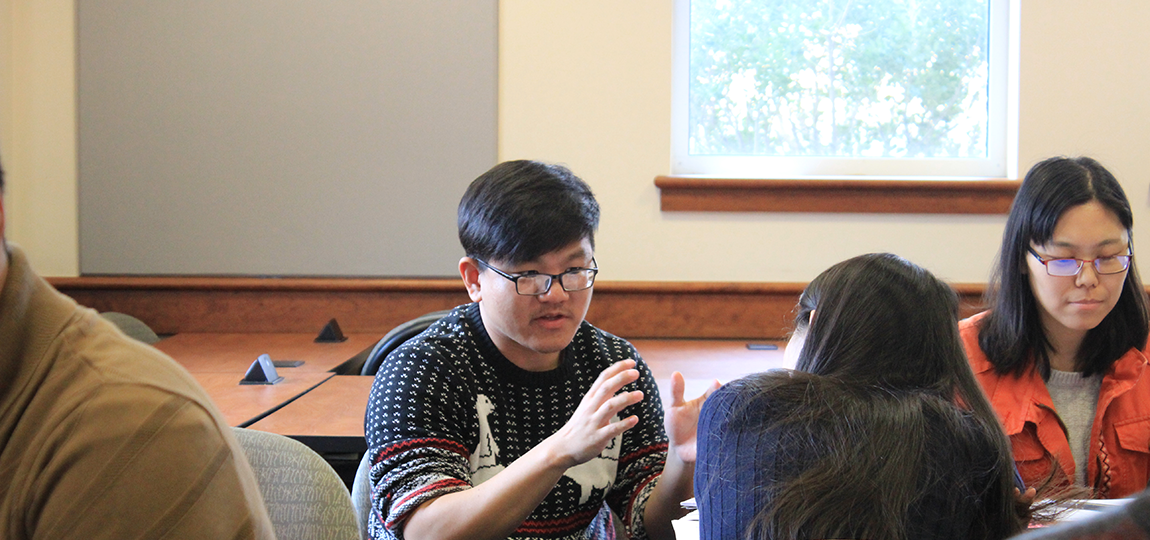 Specialty Masters Students Learn the Art of Storytelling