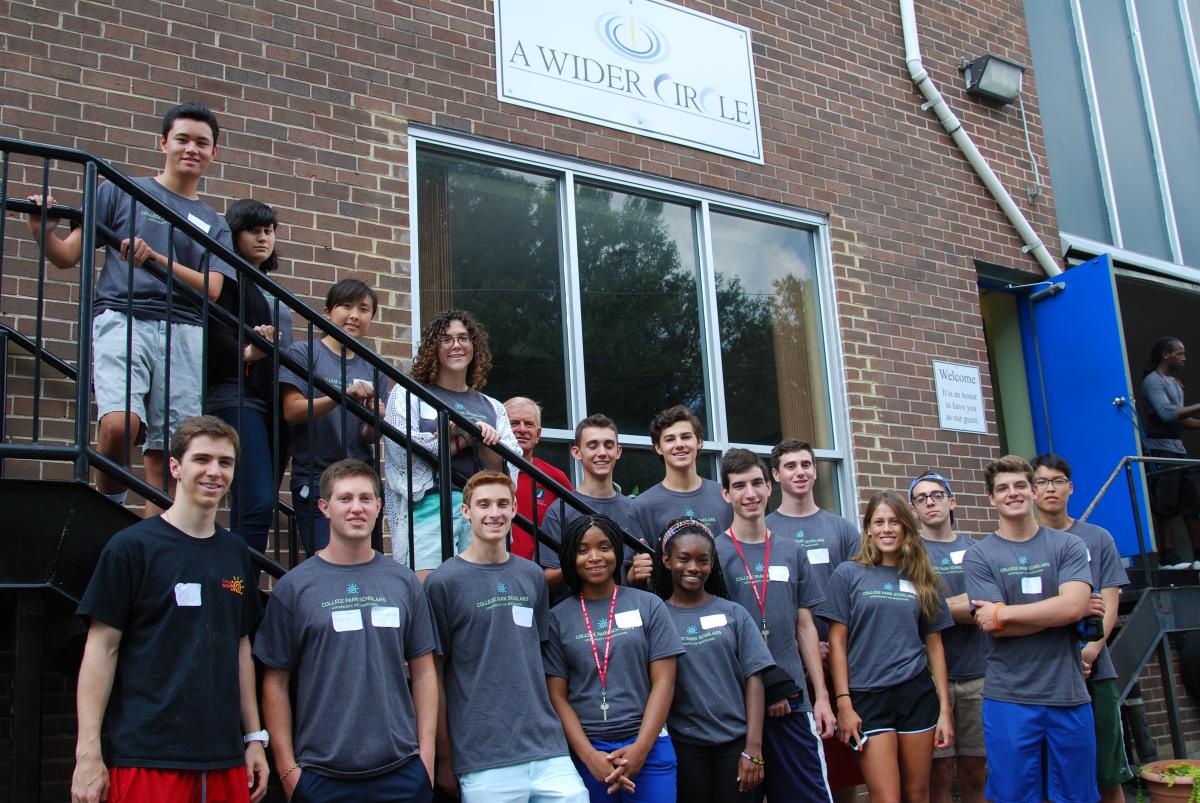 Smith Freshmen Attend Day of Service