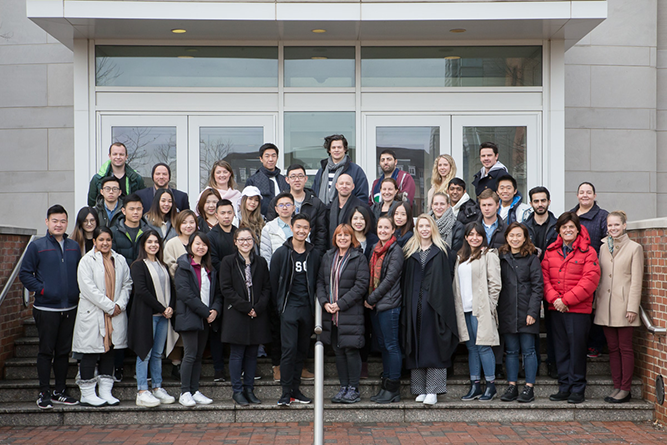 Smith School Hosts 40 Visiting Students from Australian University