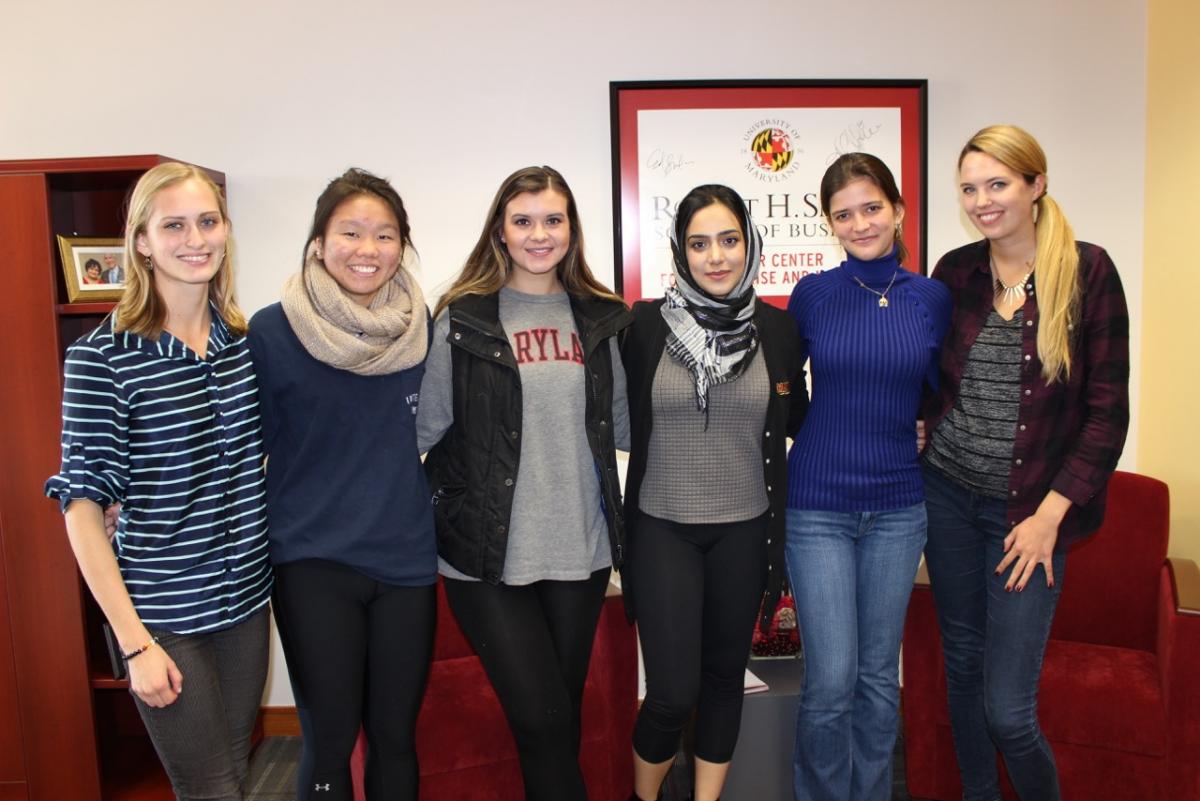 Meet the Ed Snider Center Undergraduate Interns!