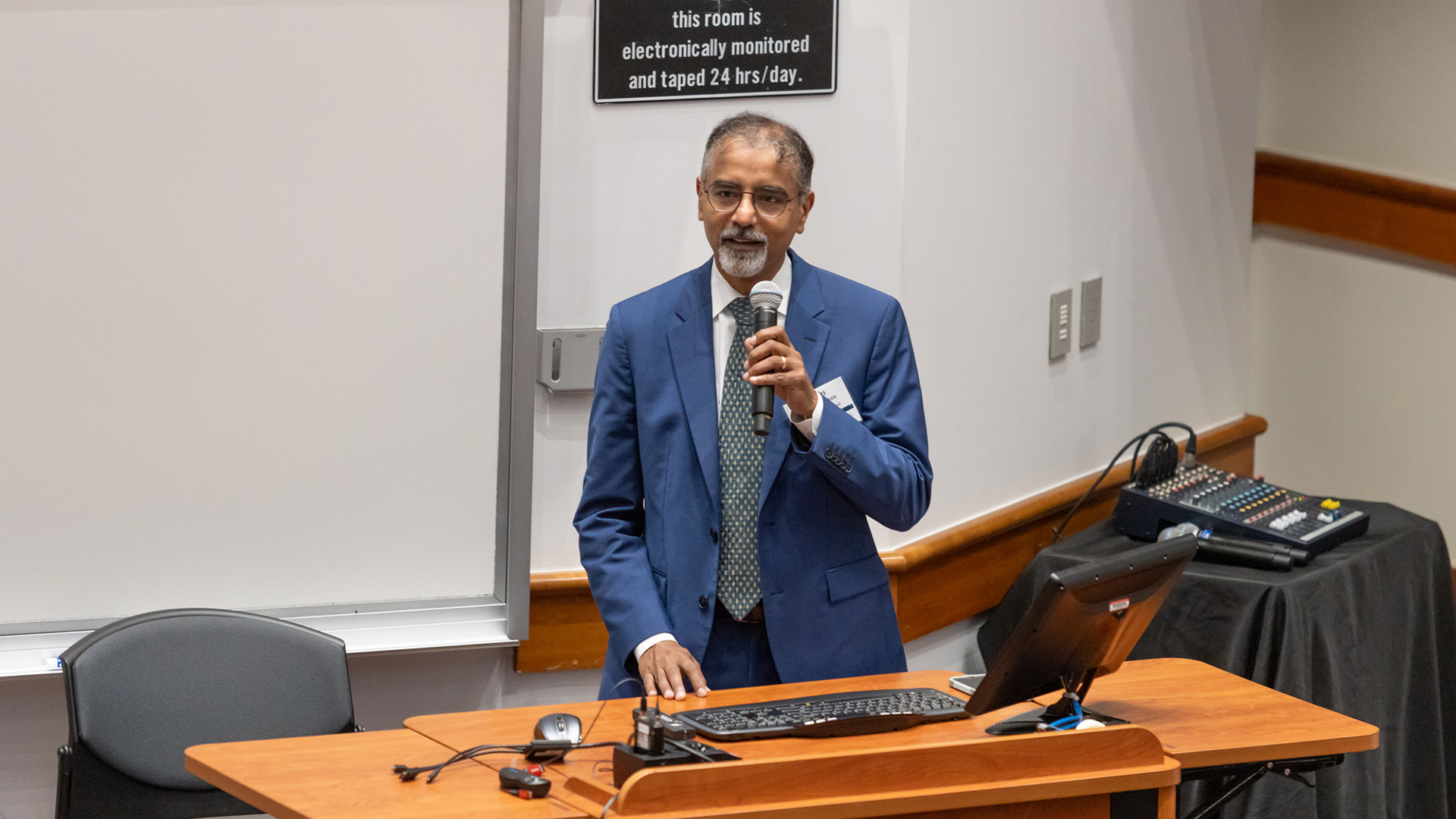 Director of Smith's Center for AI in Business, Balaji Padmanabhan