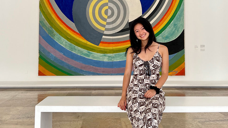 Helen Feng at an art gallery